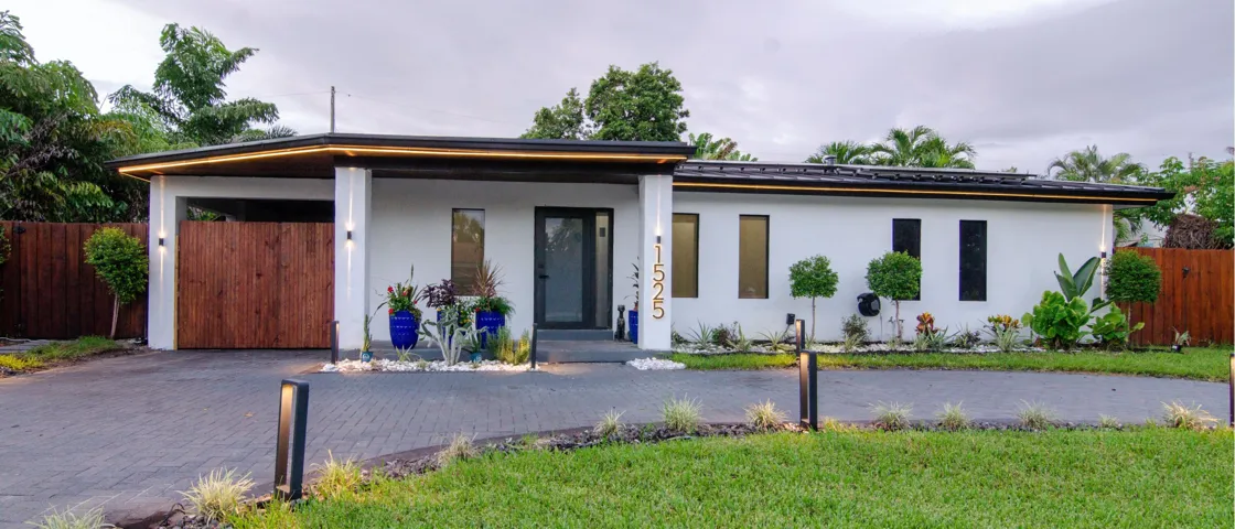 PIC-4 WILTON MANORS