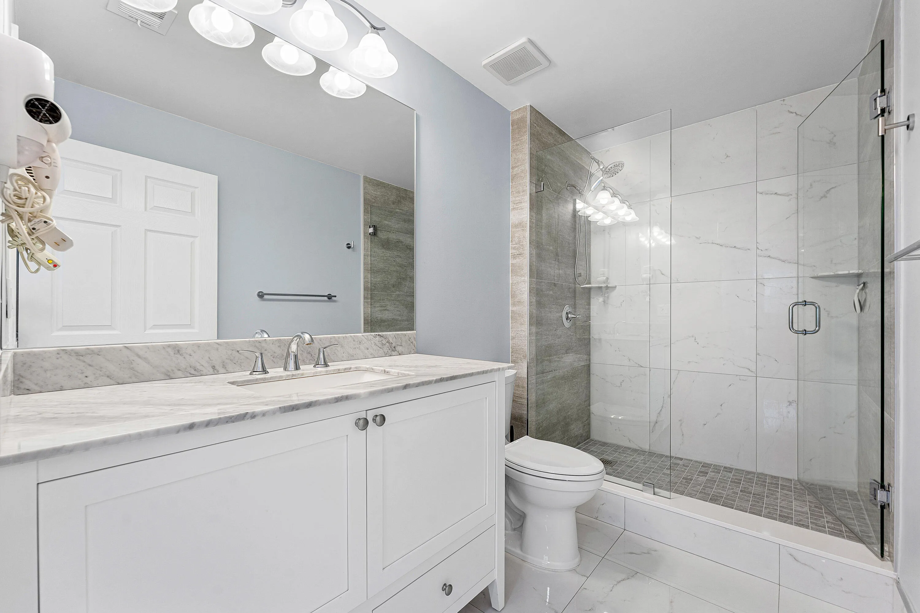 016-233SouthFederalHighway-605-BocaRaton