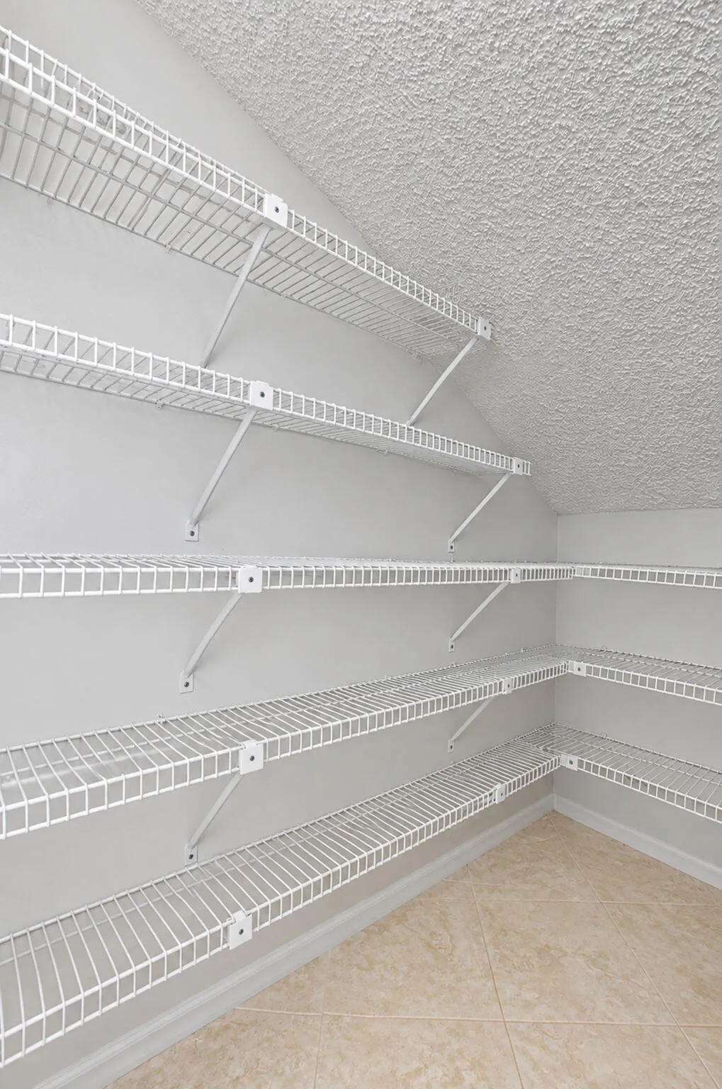 Walk-In Kitchen Pantry