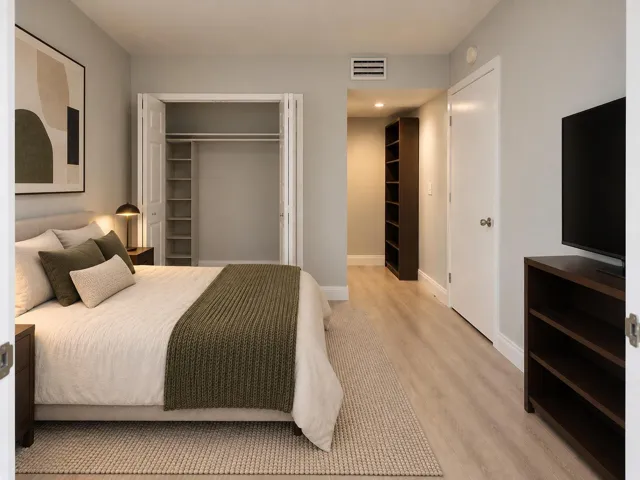Virtually enhanced Guest Bathroom
