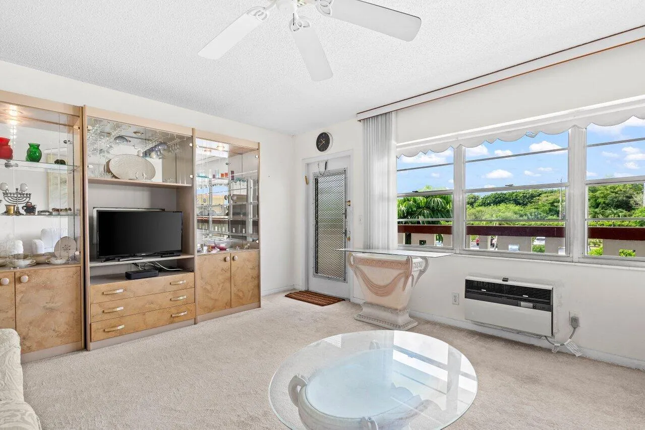 105BrightonC-BocaRaton-FL-33434-SMALL