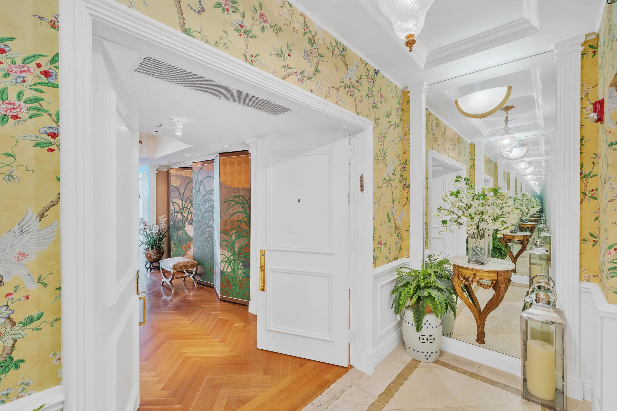 4 Entryway (2)