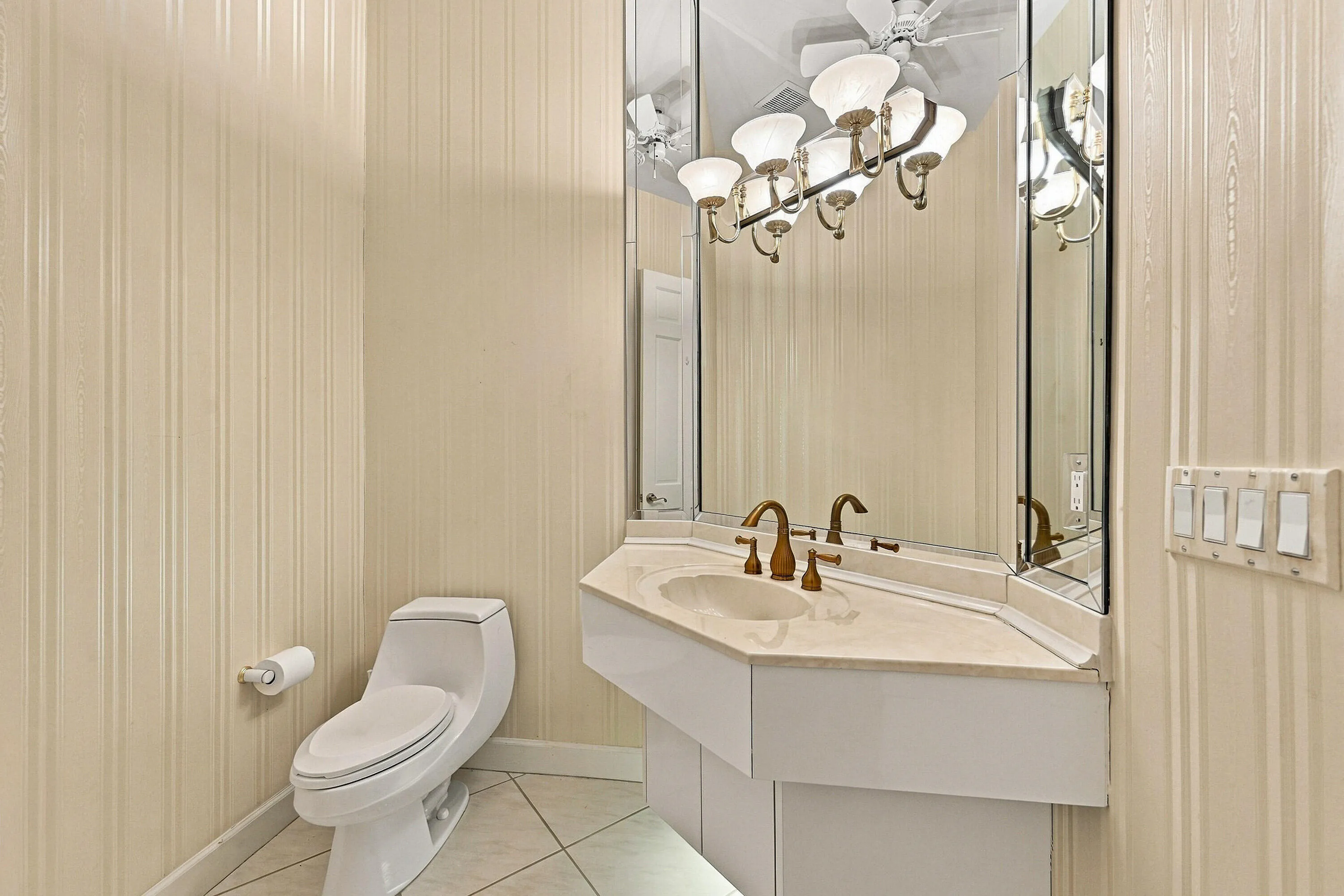 18_bathroom