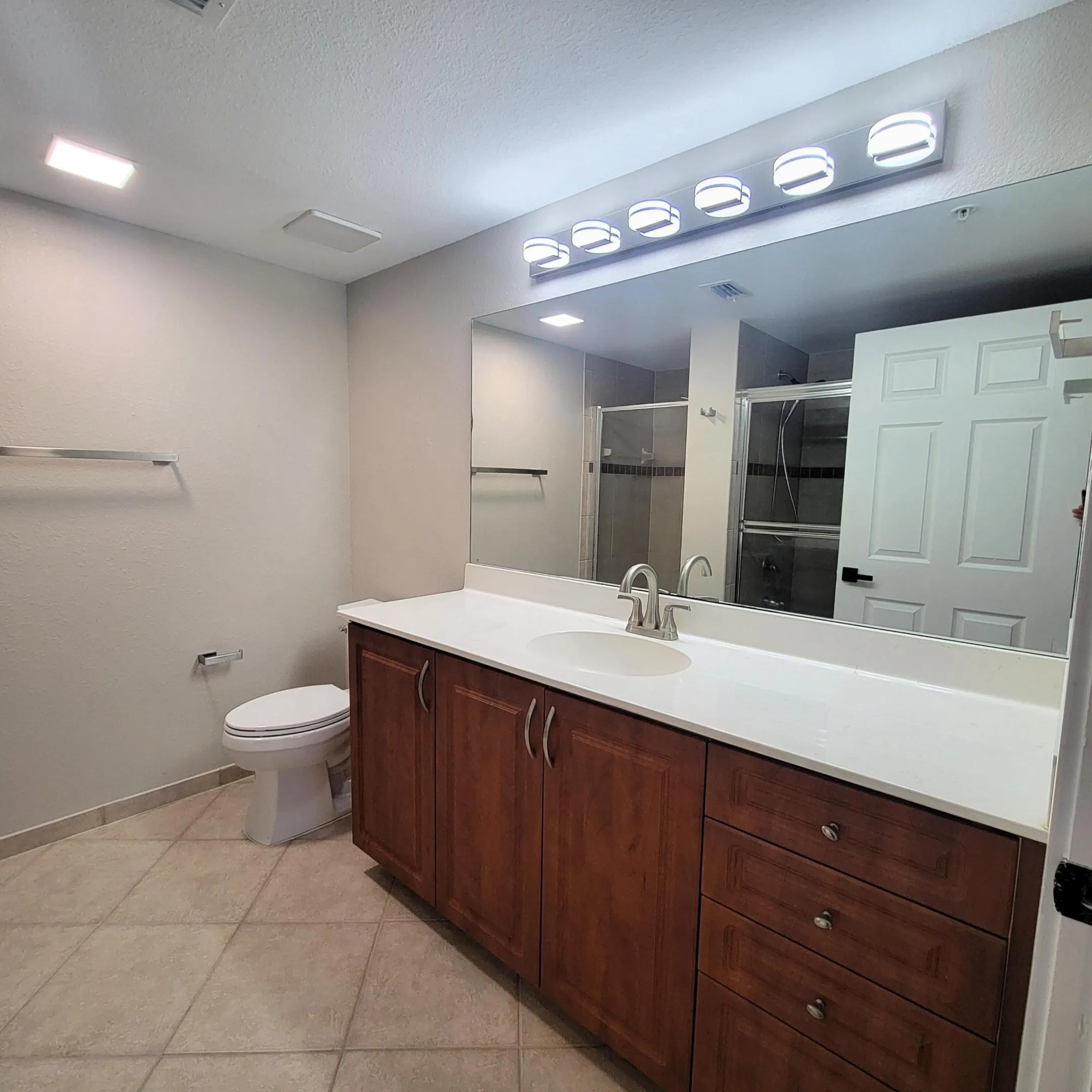 Master Bath 1