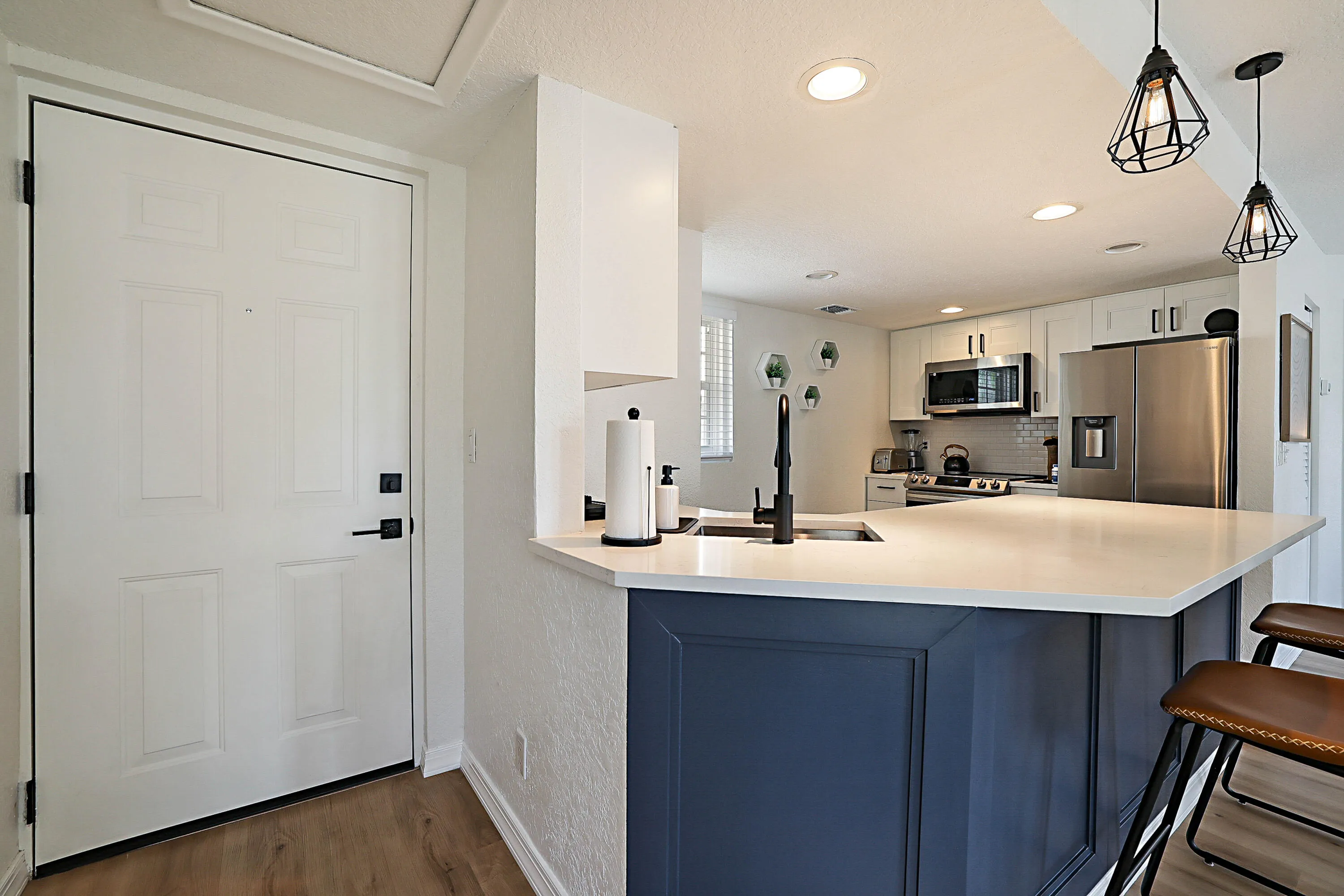1105 Lake Shore Drive Unit 205 -10