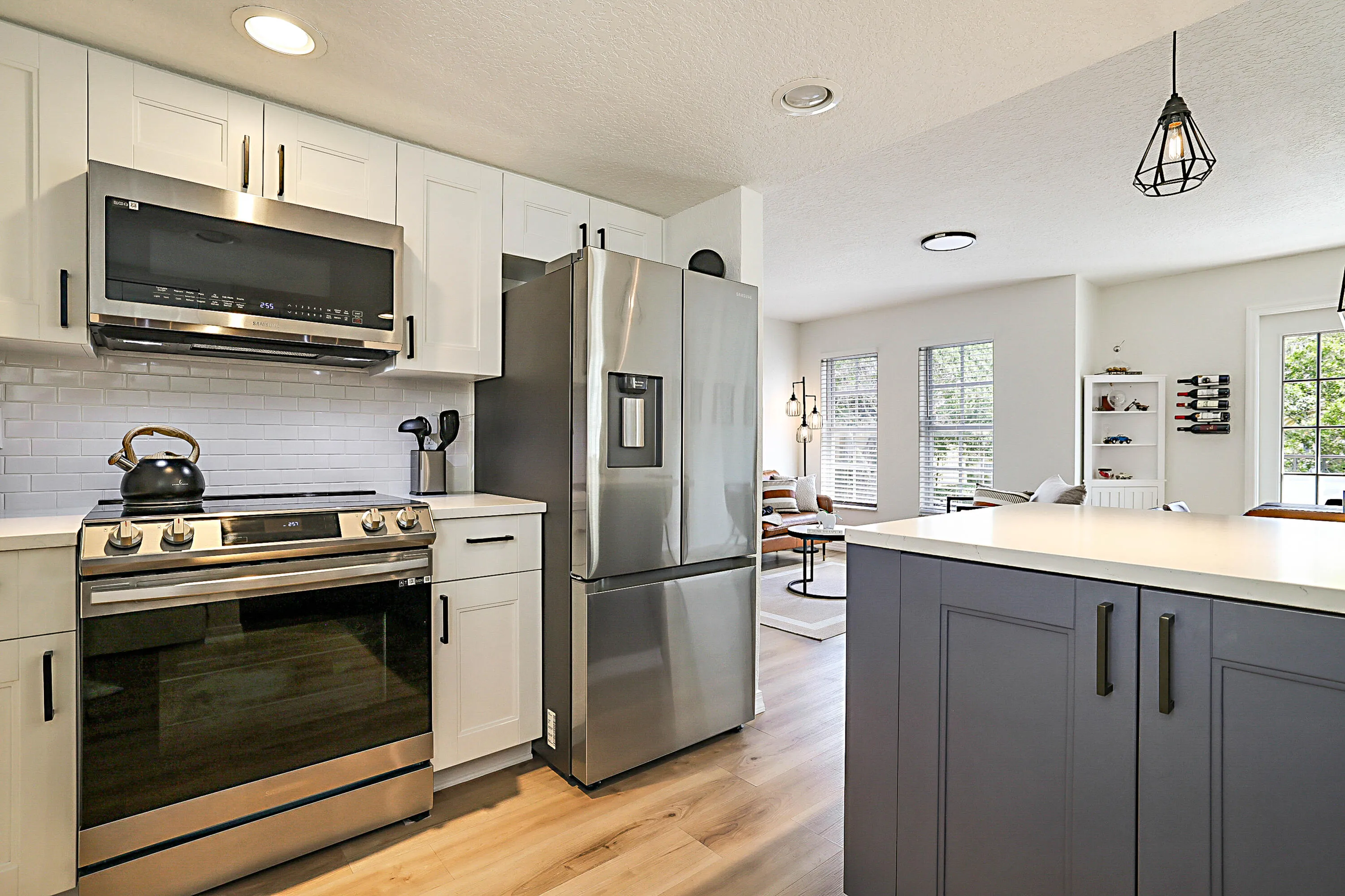 1105 Lake Shore Drive Unit 205 -14