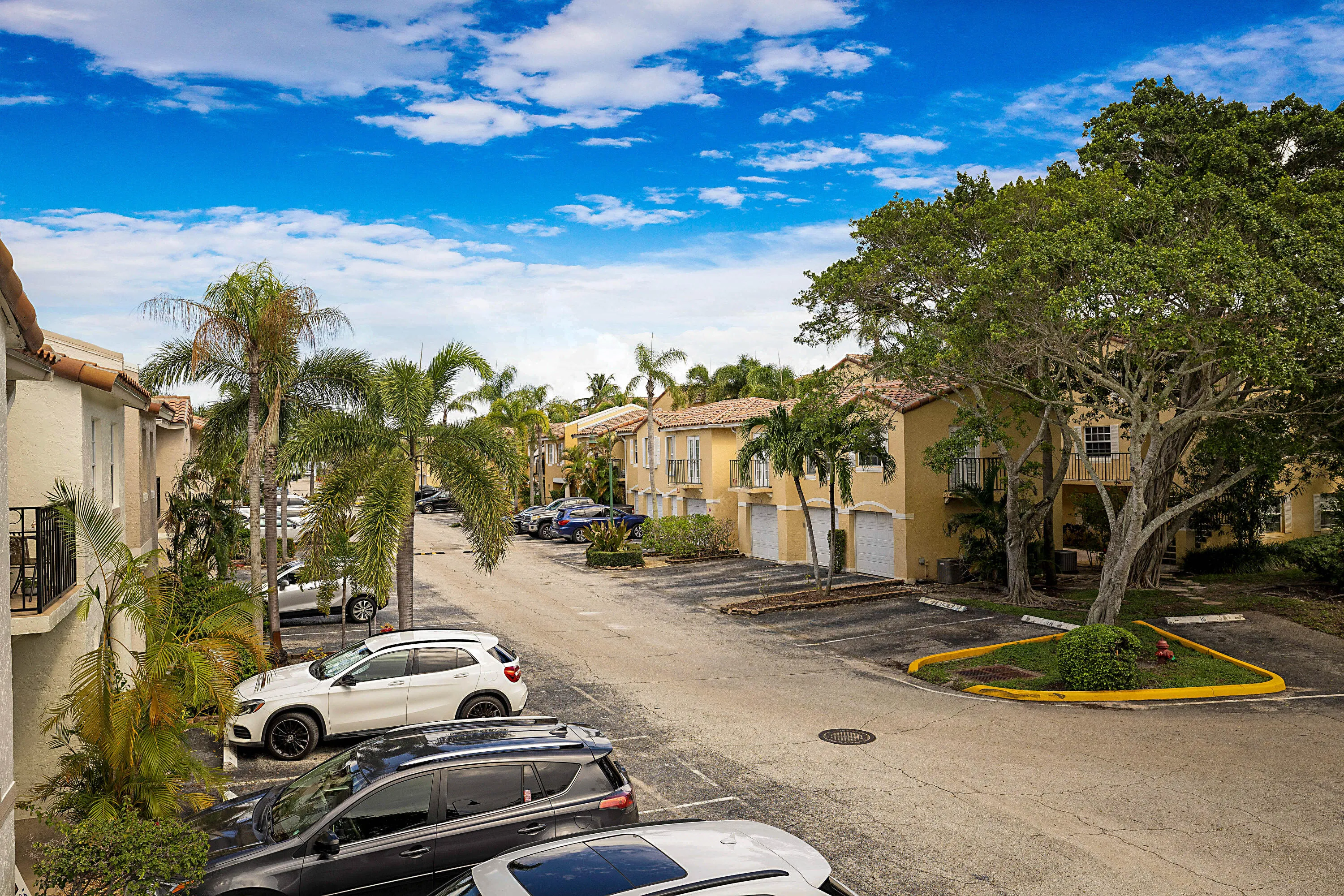 1105 Lake Shore Drive Unit 205 -23