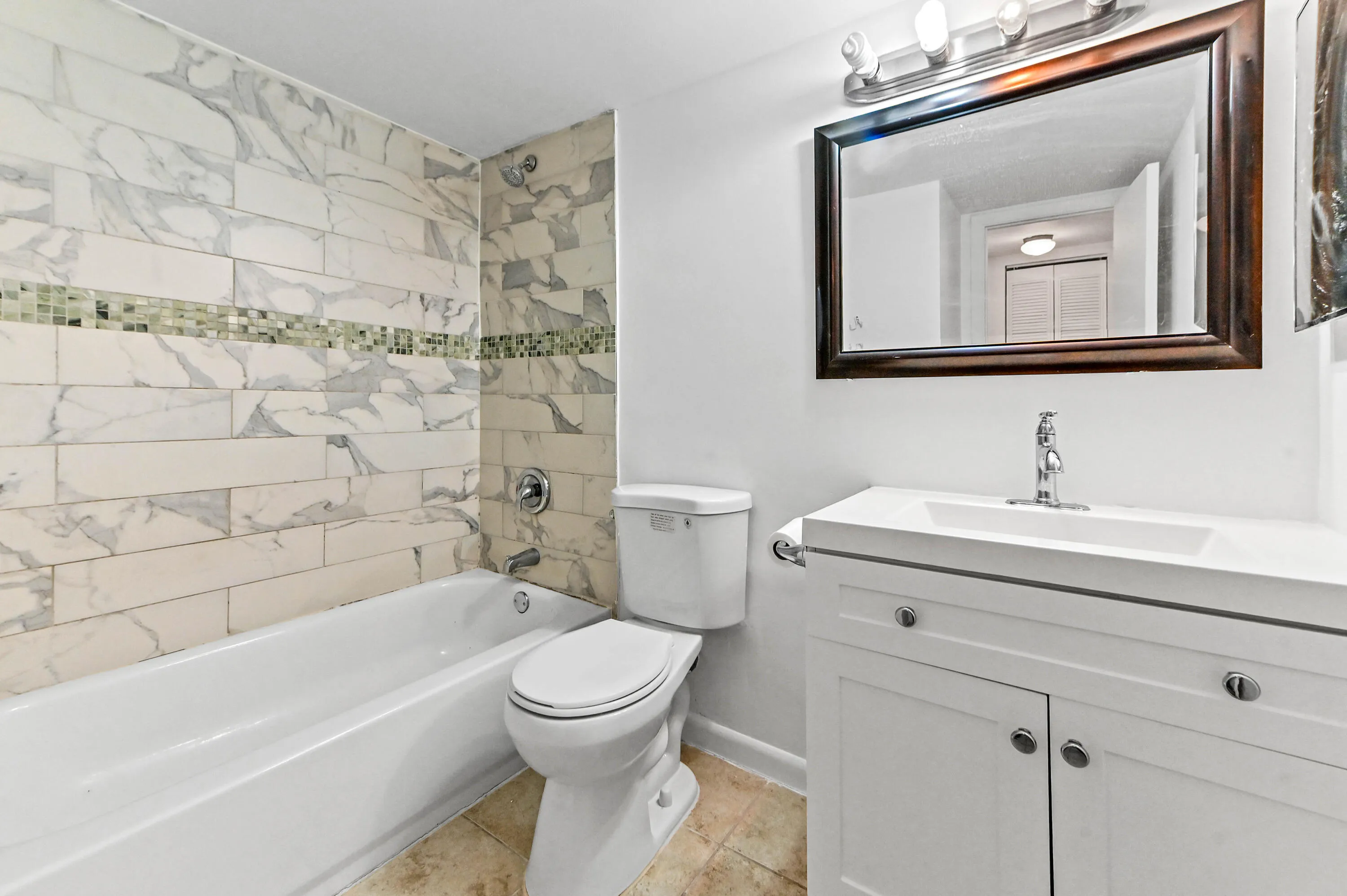 19 Bathroom​​‌​​​​‌​​‌‌​‌‌​​​‌‌​‌​‌​‌​​​‌​​ 01