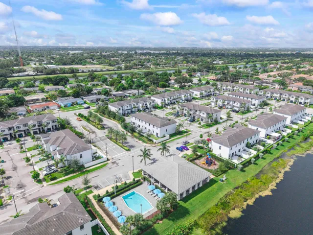 20383 Nw 5th Ct_009