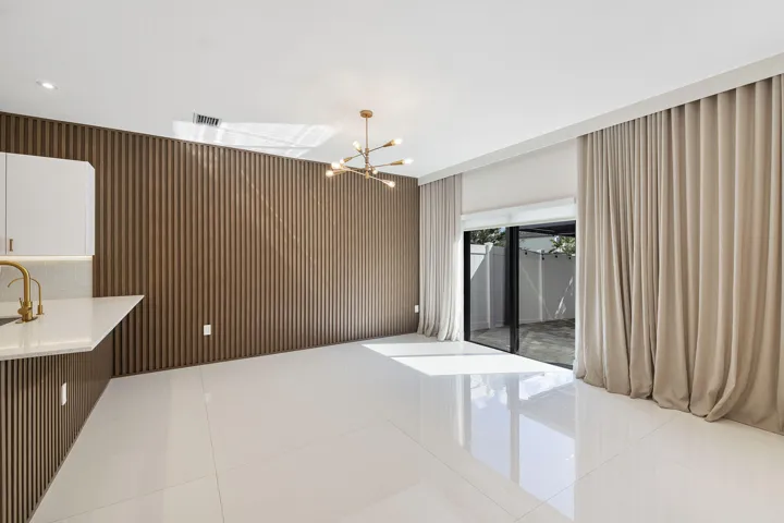20383 Nw 5th Ct_027