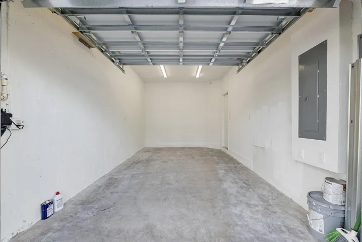20383 Nw 5th Ct_054