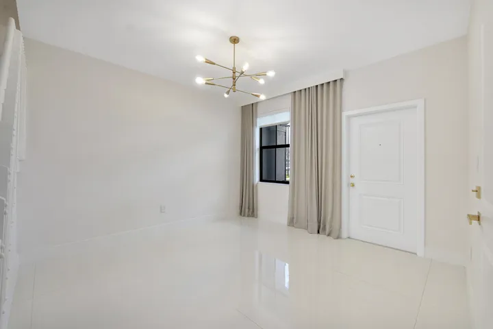 20383 Nw 5th Ct_015