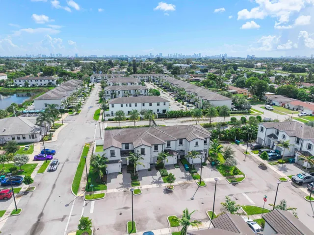20383 Nw 5th Ct_005