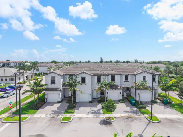 20383 Nw 5th Ct_003