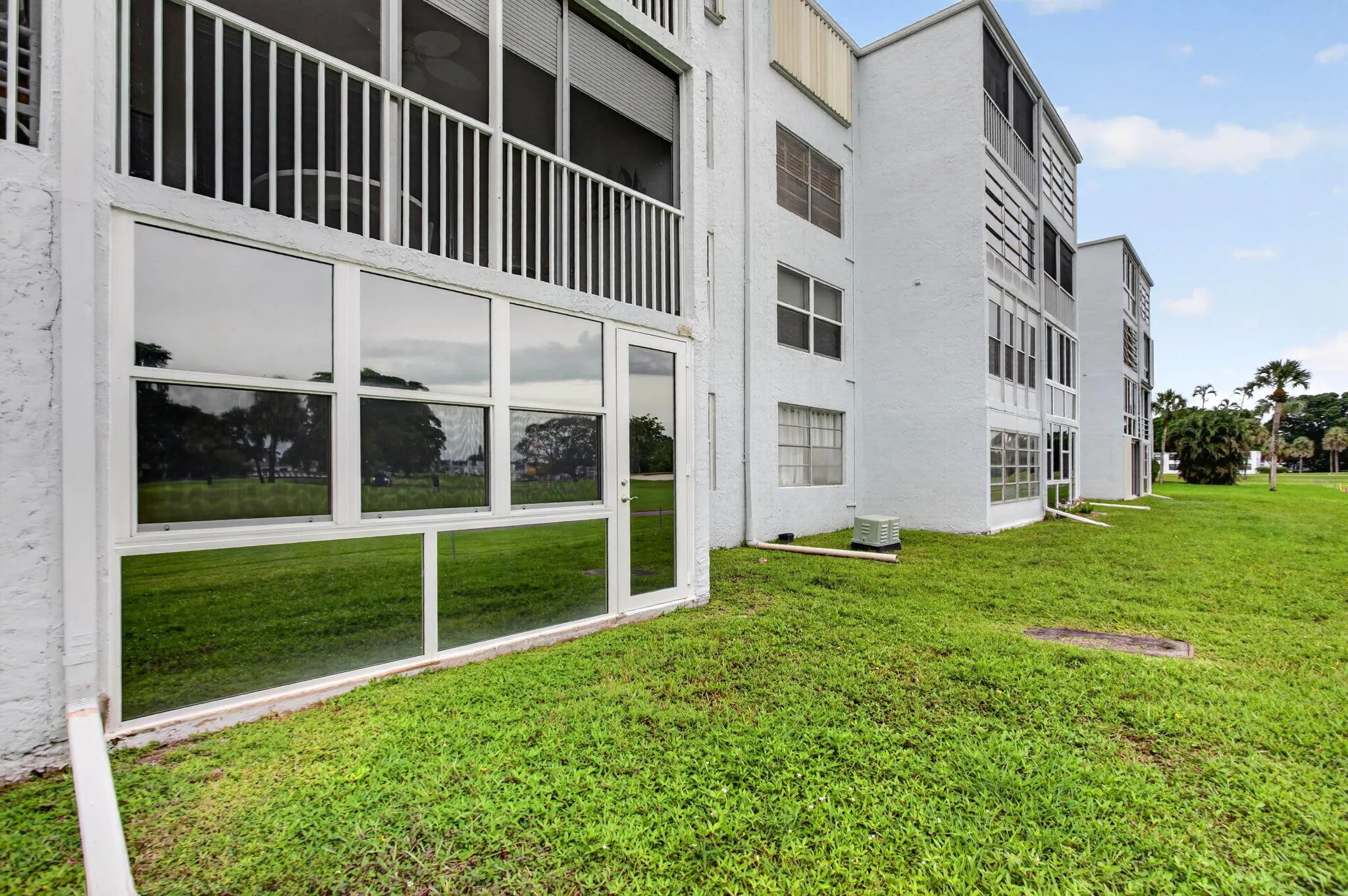 IMPACT WALL OF GLASS FLORIDA ROOM