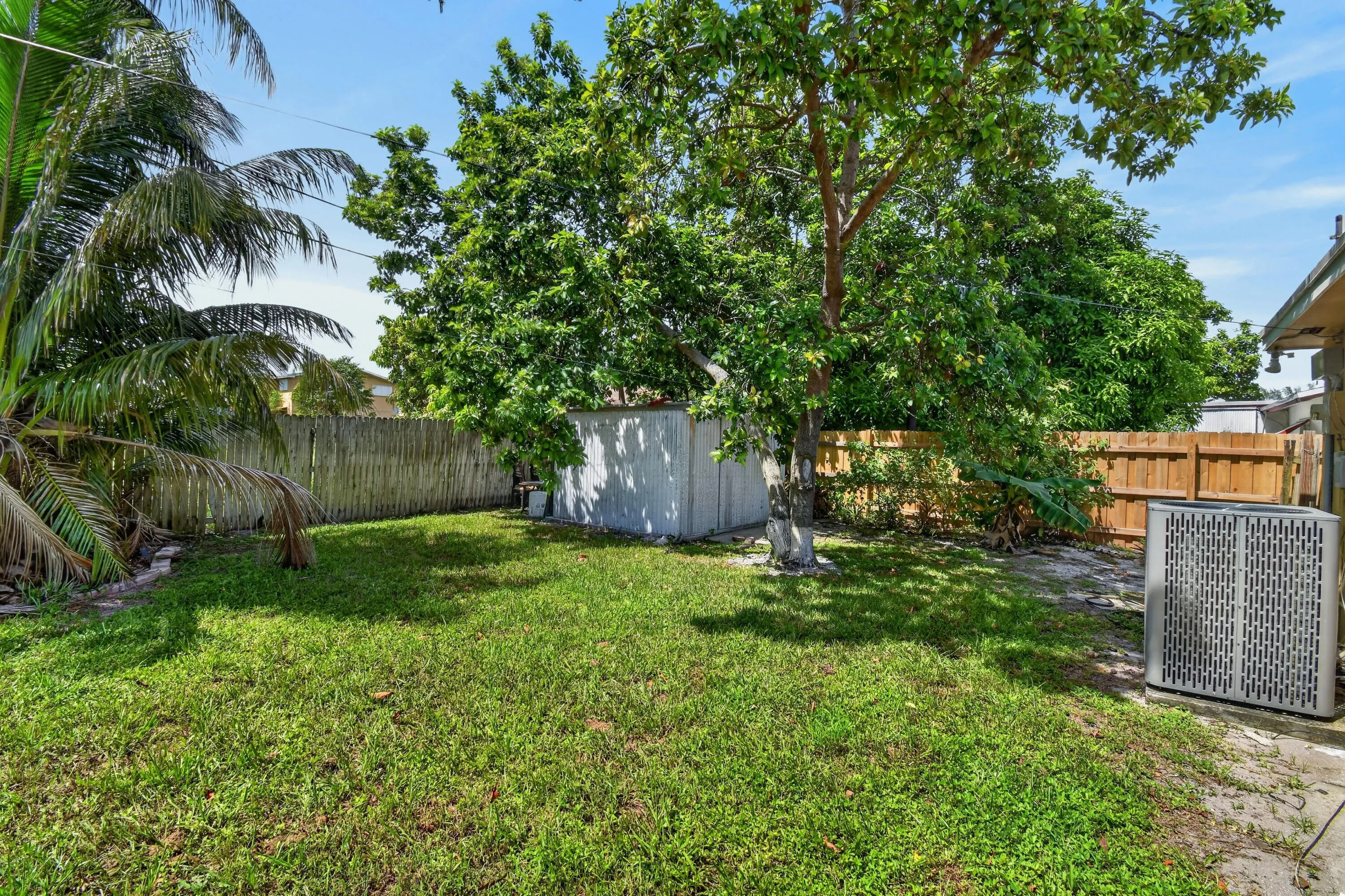 2109NE1stSt(37)