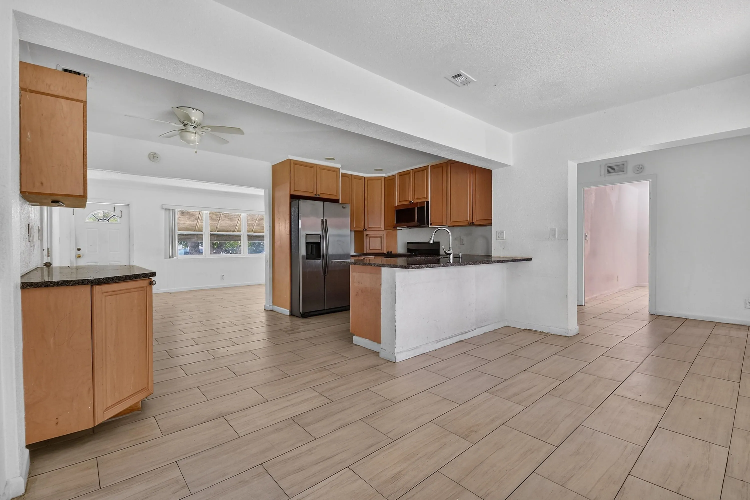 2109NE1stSt(12)