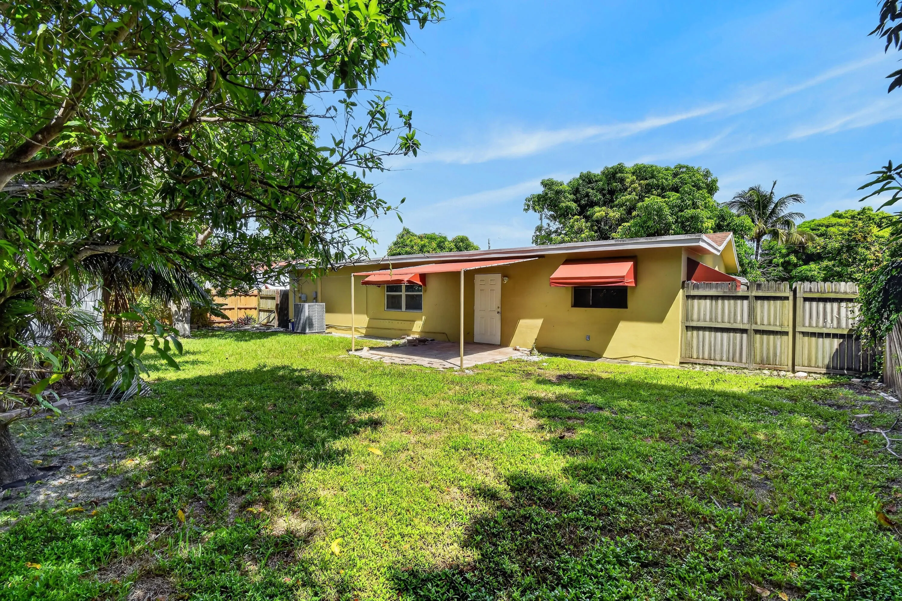 2109NE1stSt(36)