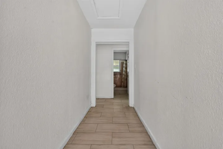 2109NE1stSt(25)
