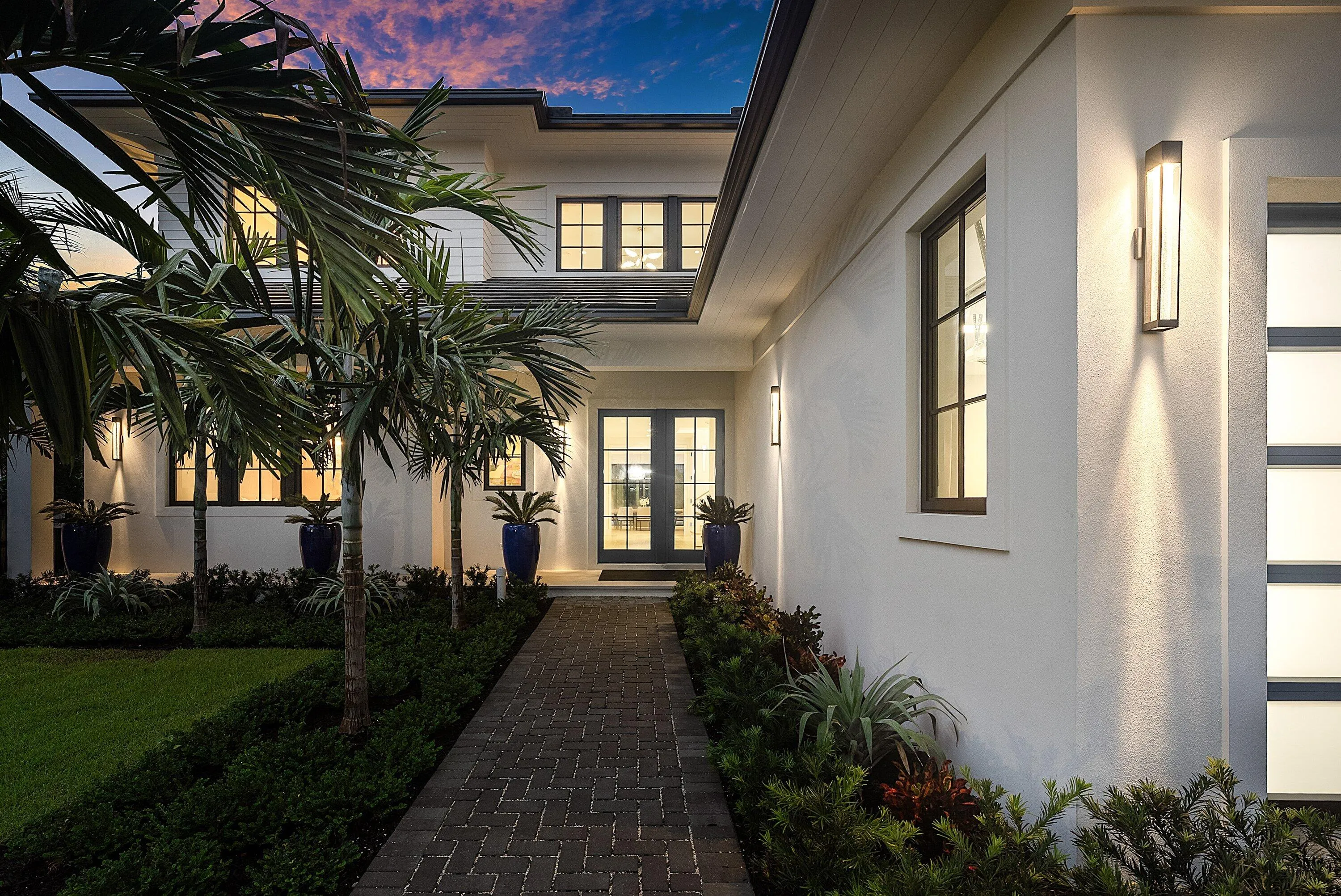 096-145AlhambraPlace-WestPalmBeach-FL-33