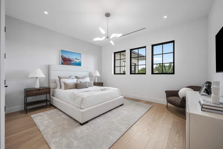 058-145AlhambraPlace-WestPalmBeach-FL-33