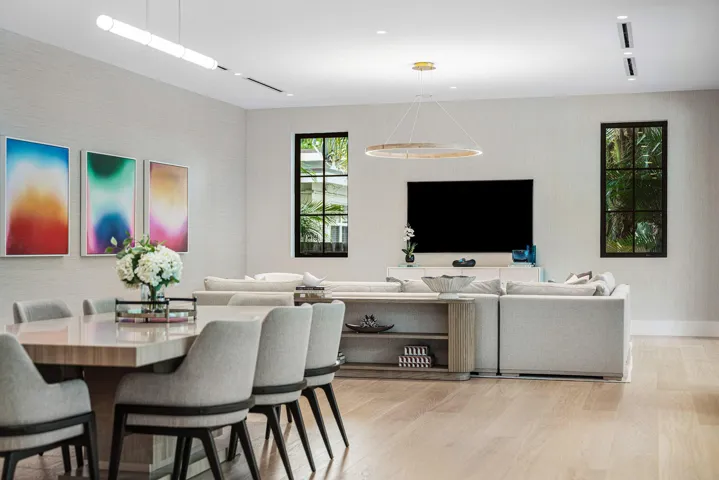 028-145AlhambraPlace-WestPalmBeach-FL-33