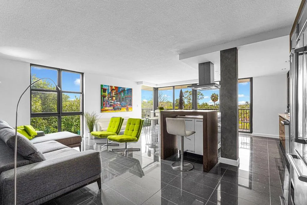 High Gloss Porcelain Tile Floors