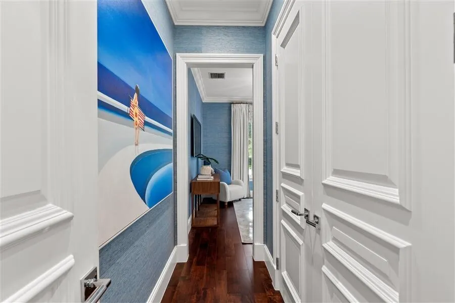 dash_BEDROOM_2_HALL