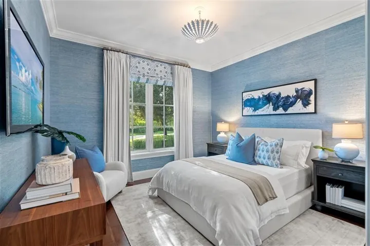 dash_BEDROOM_2_ANGLE_RIGHT