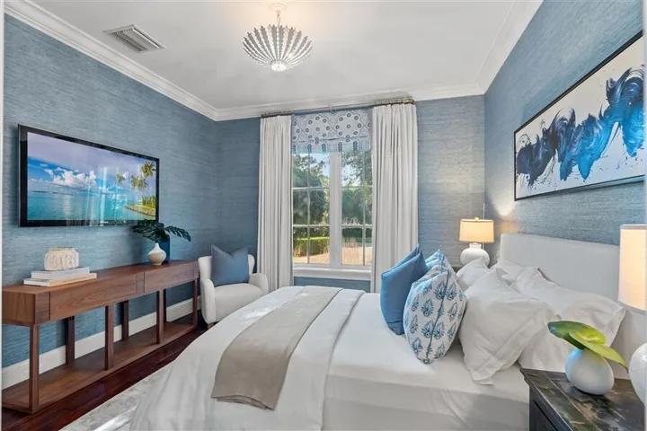 dash_BEDROOM_2_ANGLE_LEFT