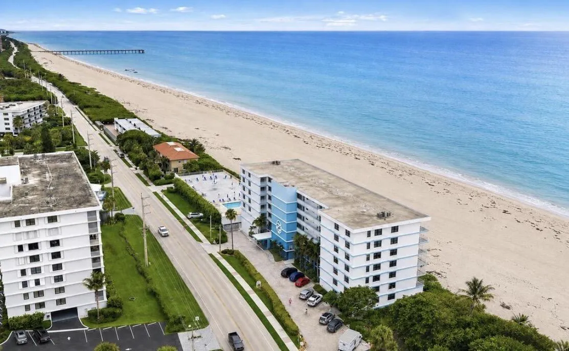 7th Floor Penthouse Residence offering spectacular unobstructed ocean views