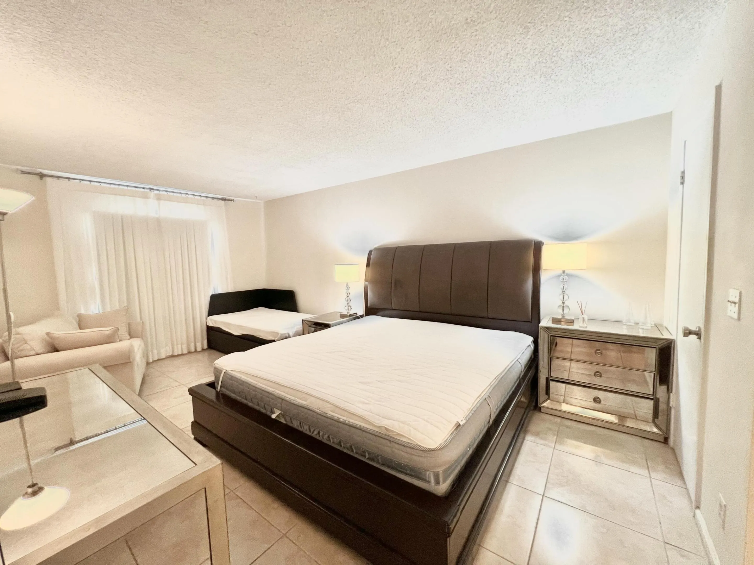 Primary Bedrom