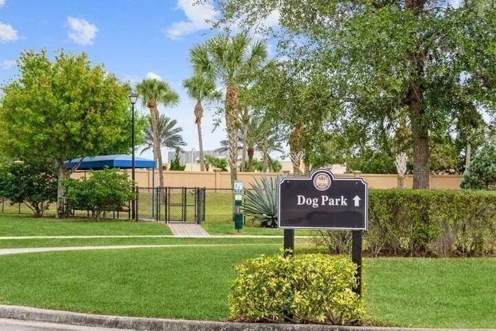 30 - PGA Verano Dog Parks