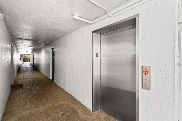 Elevator