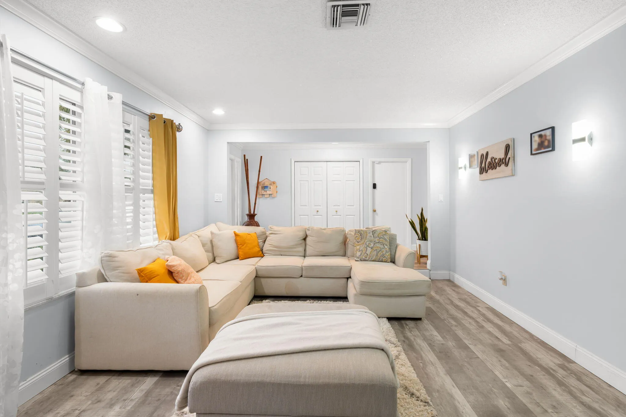 8-web-or-mls-1852 Nw 82 nd Ave Coral Spr