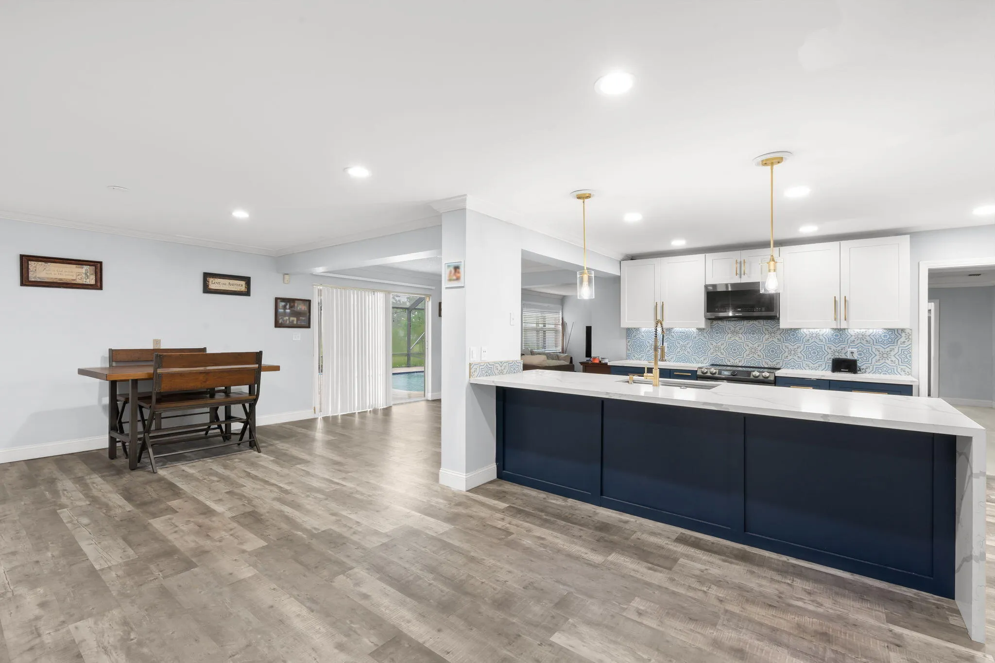 14-web-or-mls-1852 Nw 82 nd Ave Coral Sp
