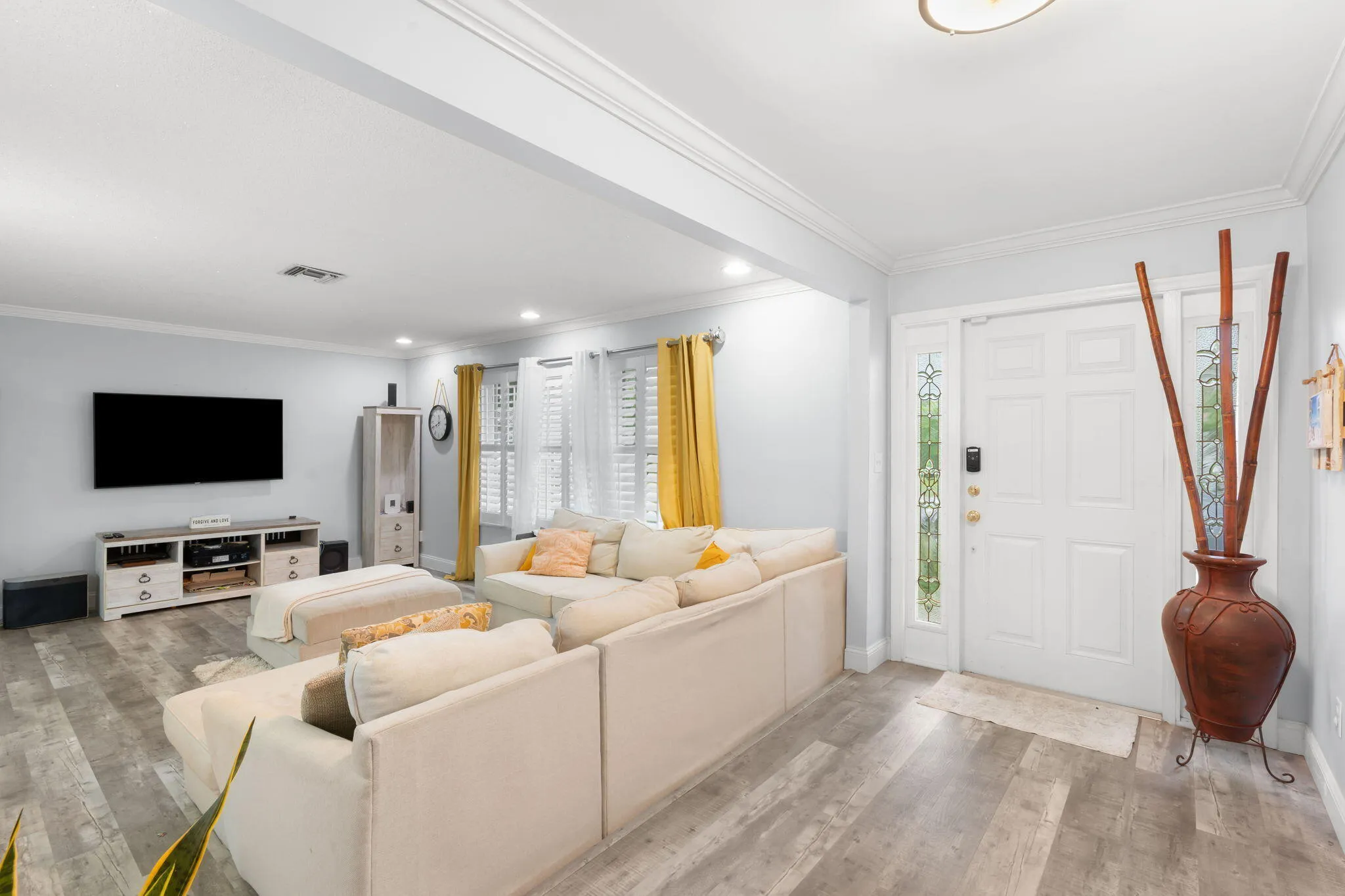 4-web-or-mls-1852 Nw 82 nd Ave Coral Spr