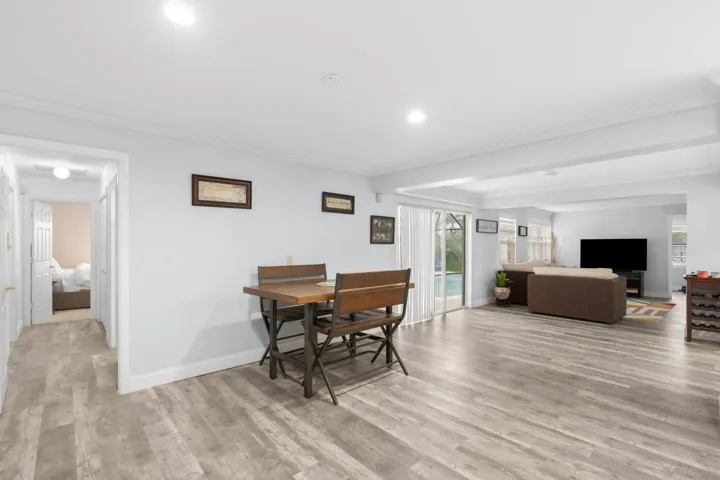 18-web-or-mls-1852 Nw 82 nd Ave Coral Sp