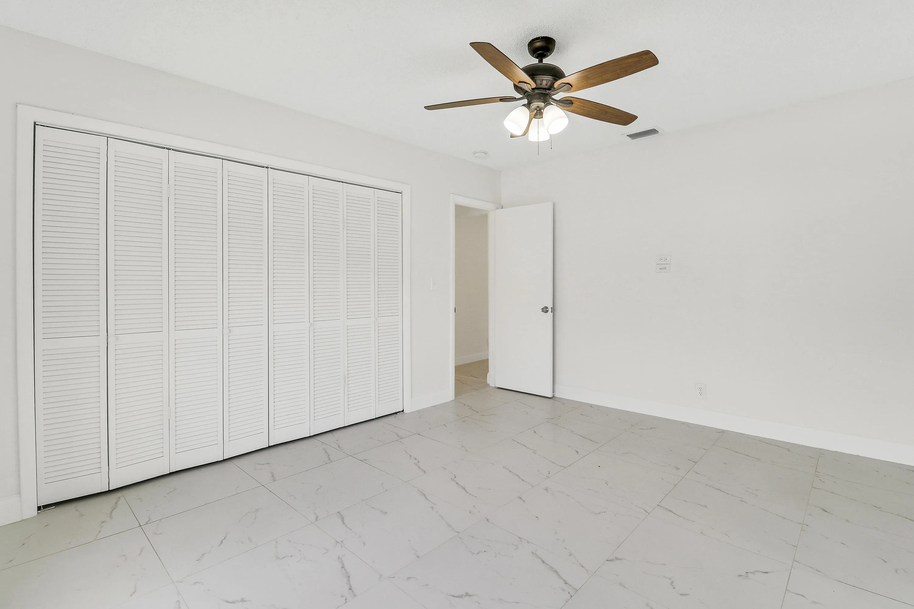 Guest Bedroom 1