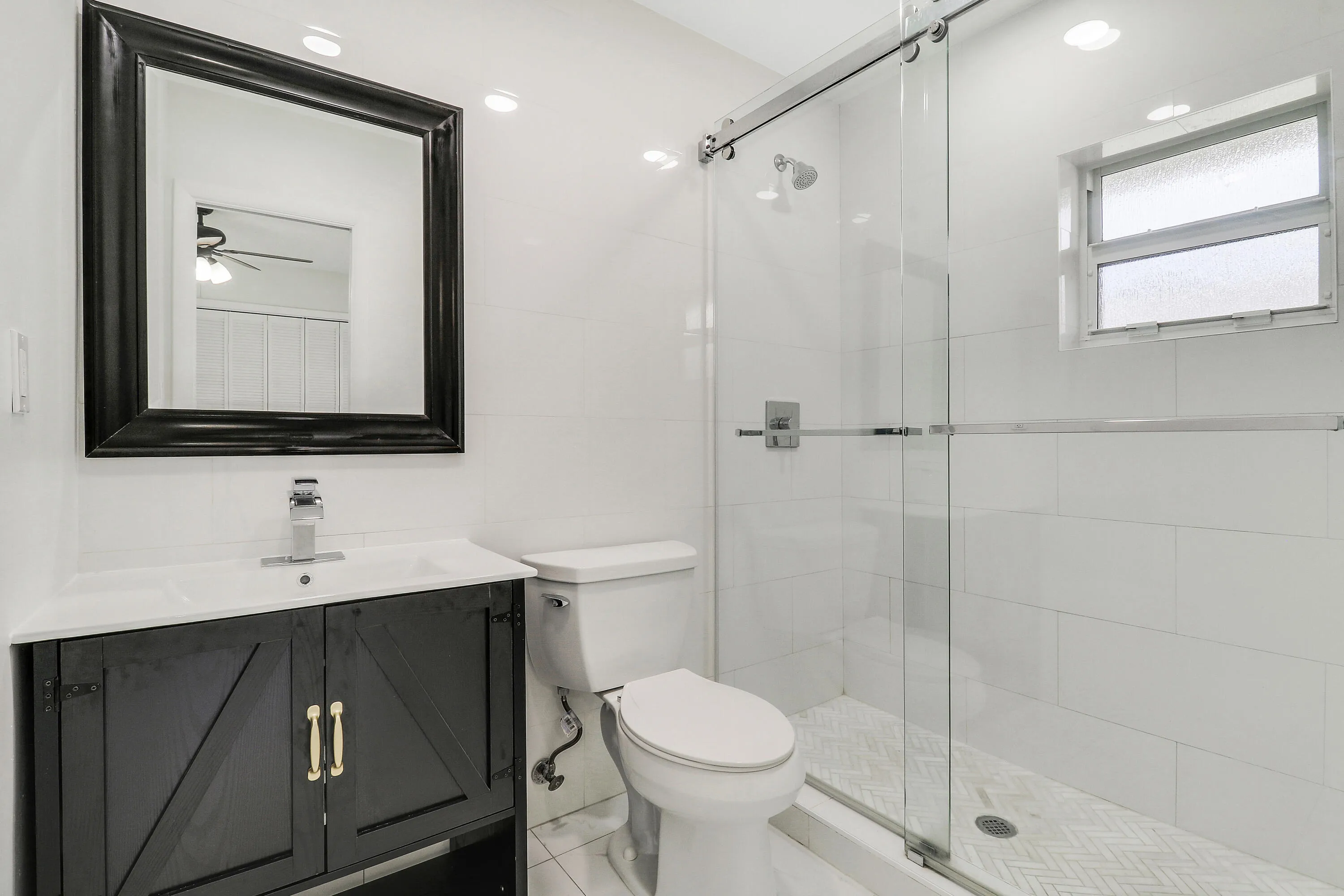 Guest Bedroom 1 Ensuite