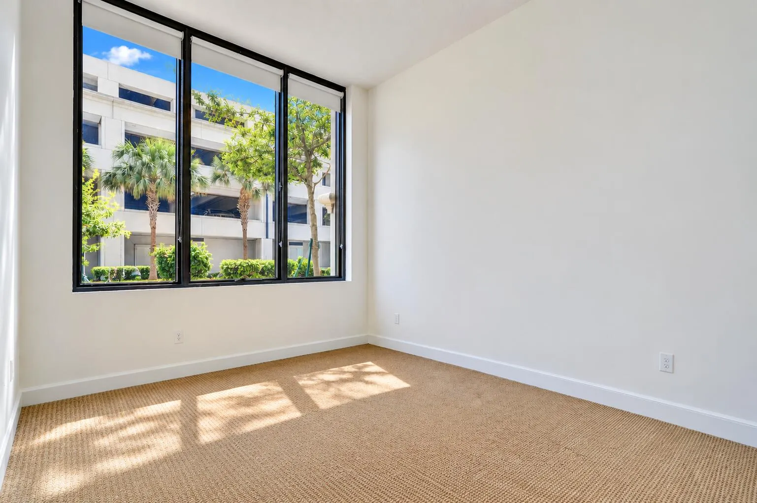 1st fl bedroom or office