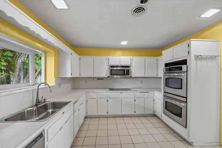 167 Beacon Ln, Jupiter Inlet Colony (21)