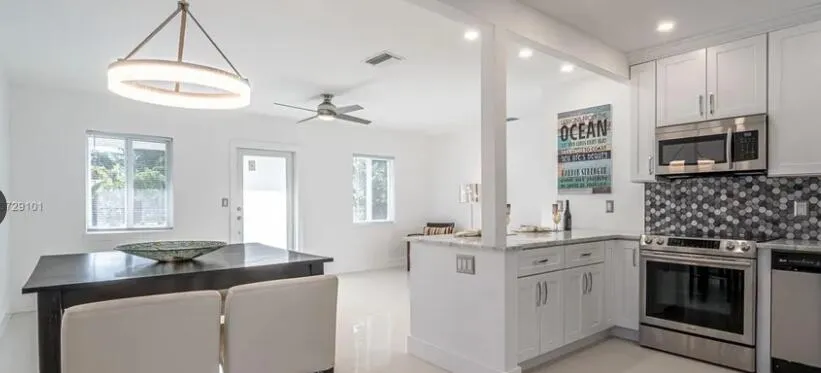 kitchen verticle