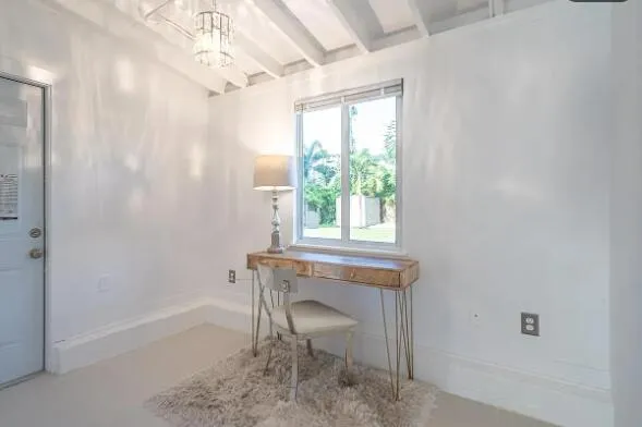 1413 den or 3rd bedroom
