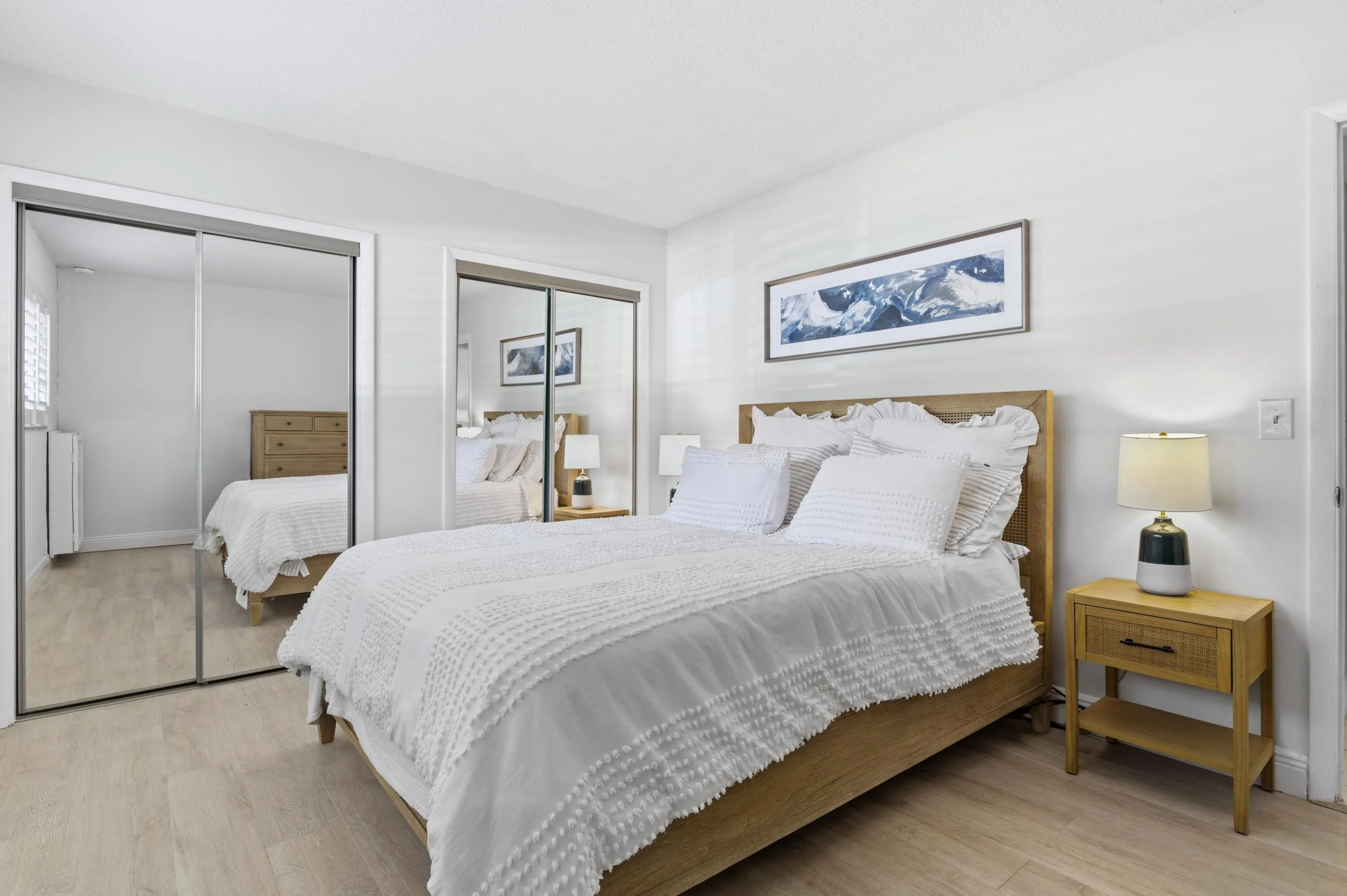 Guest bedroom