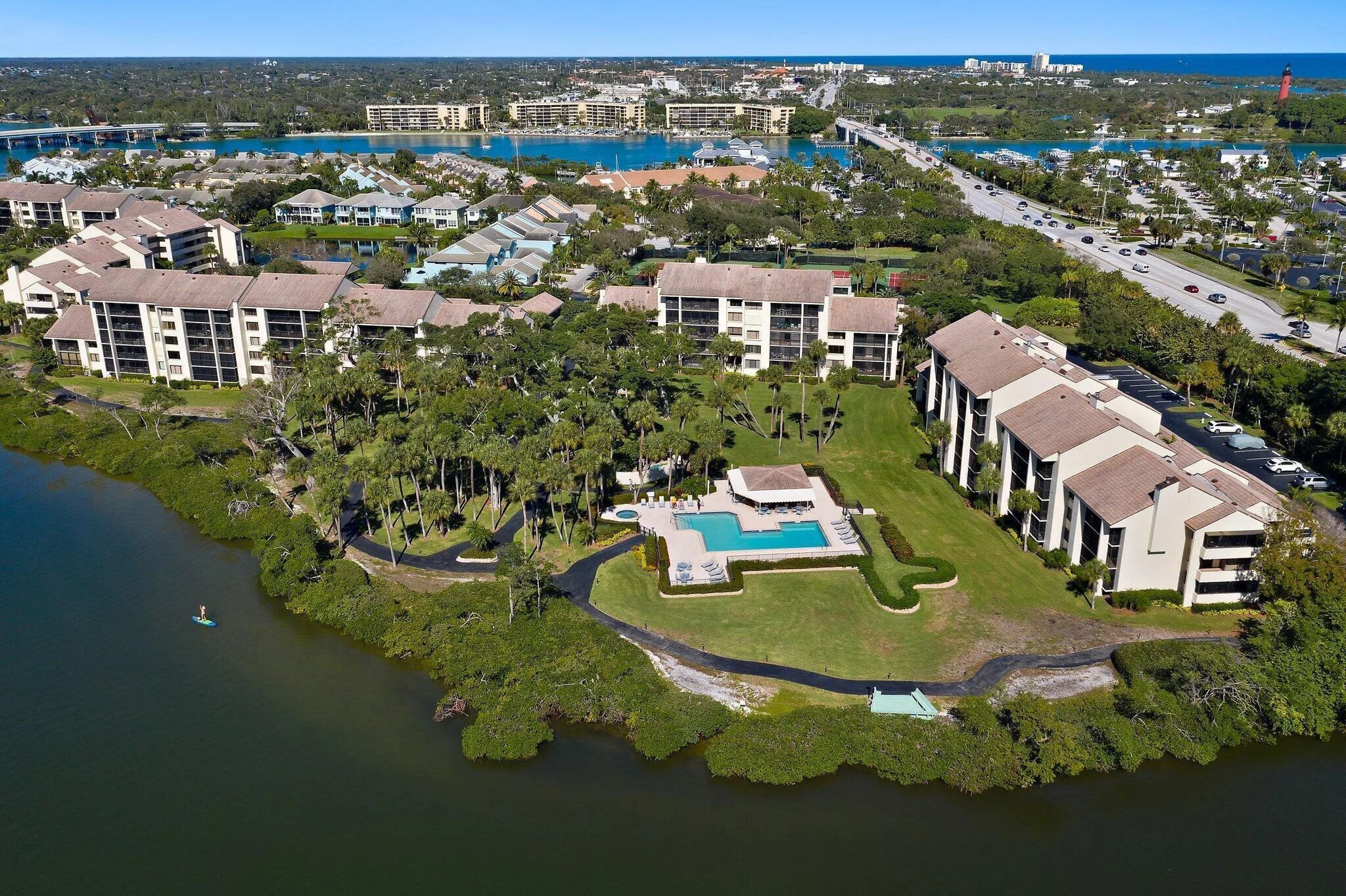 047-1000NUSHighway1B102-Jupiter-FL-SMALL