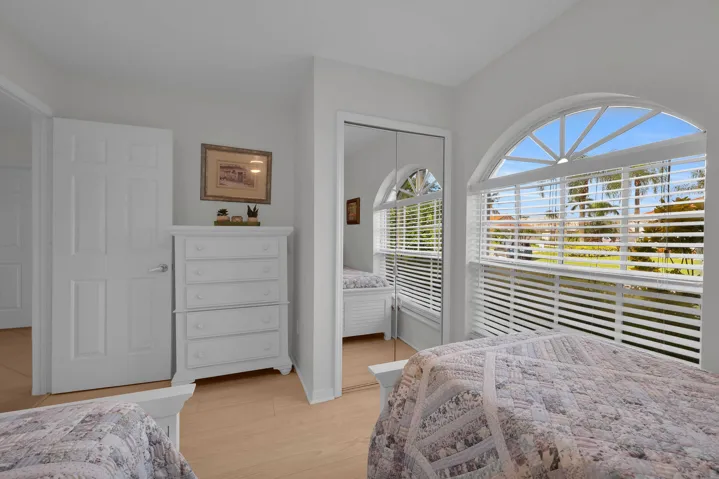 4348 Hopetown