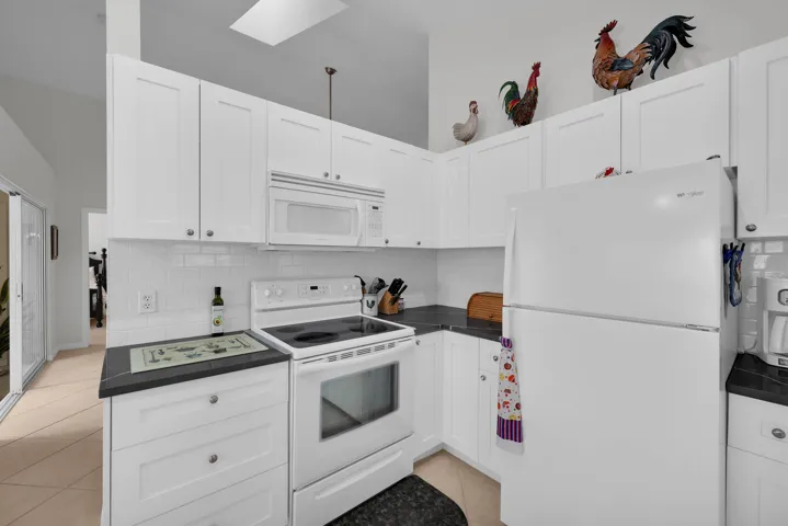 4348 Hopetown
