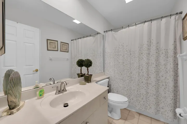 4348 Hopetown
