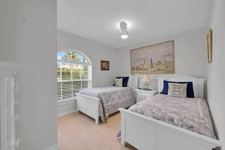 4348 SE HOPETOWN Terrace,